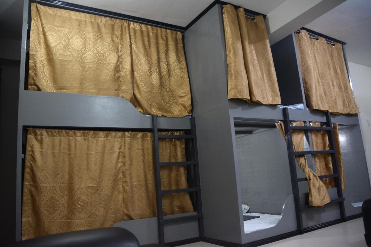 Sleepadz - Capsule Beds Dormitel In Magsaysay Ave Naga Hotel Exterior photo